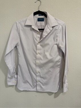 Fairlane White Slim Fit Men's Spread-Collar Dress Shirt